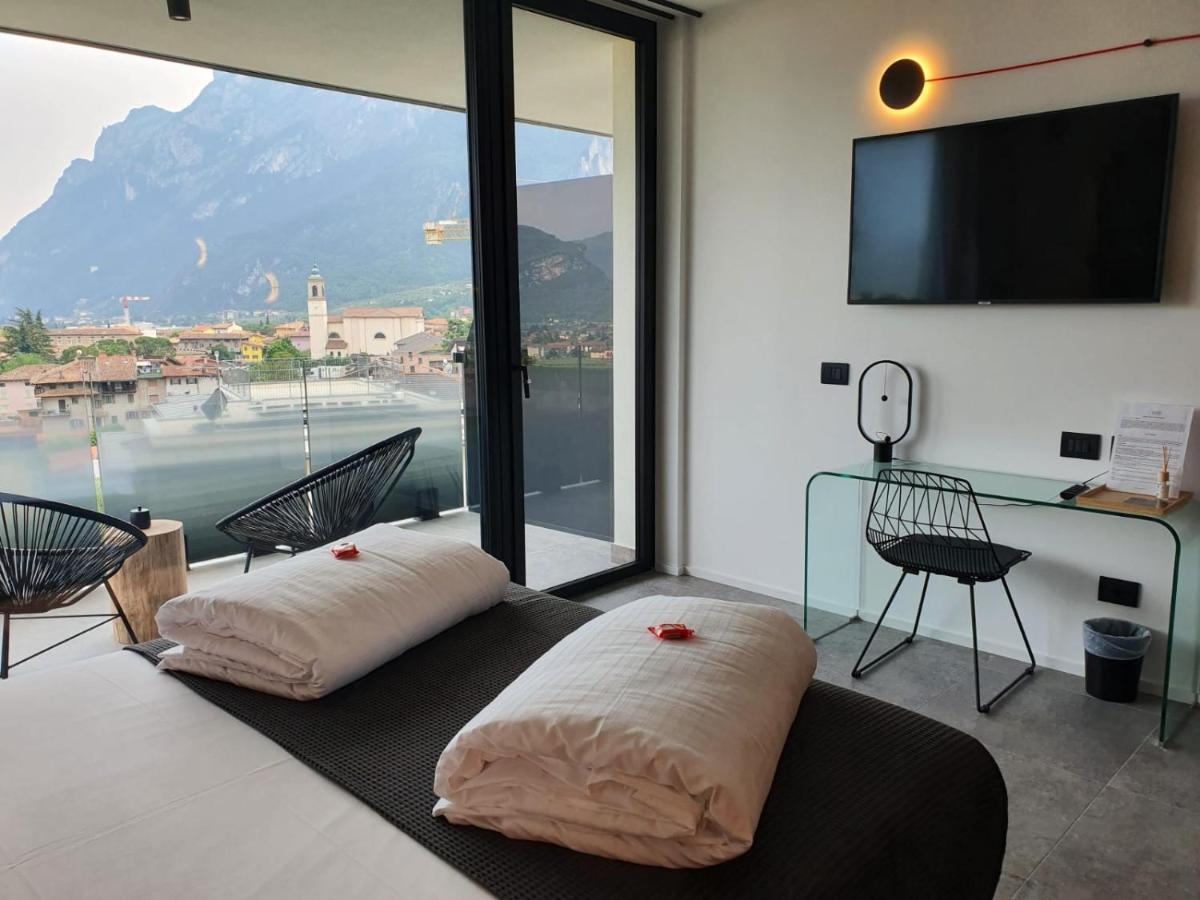 Visioni Lake View Boutique Rooms & Breakfast - Adults Friendly Рива дел Гарда Екстериор снимка